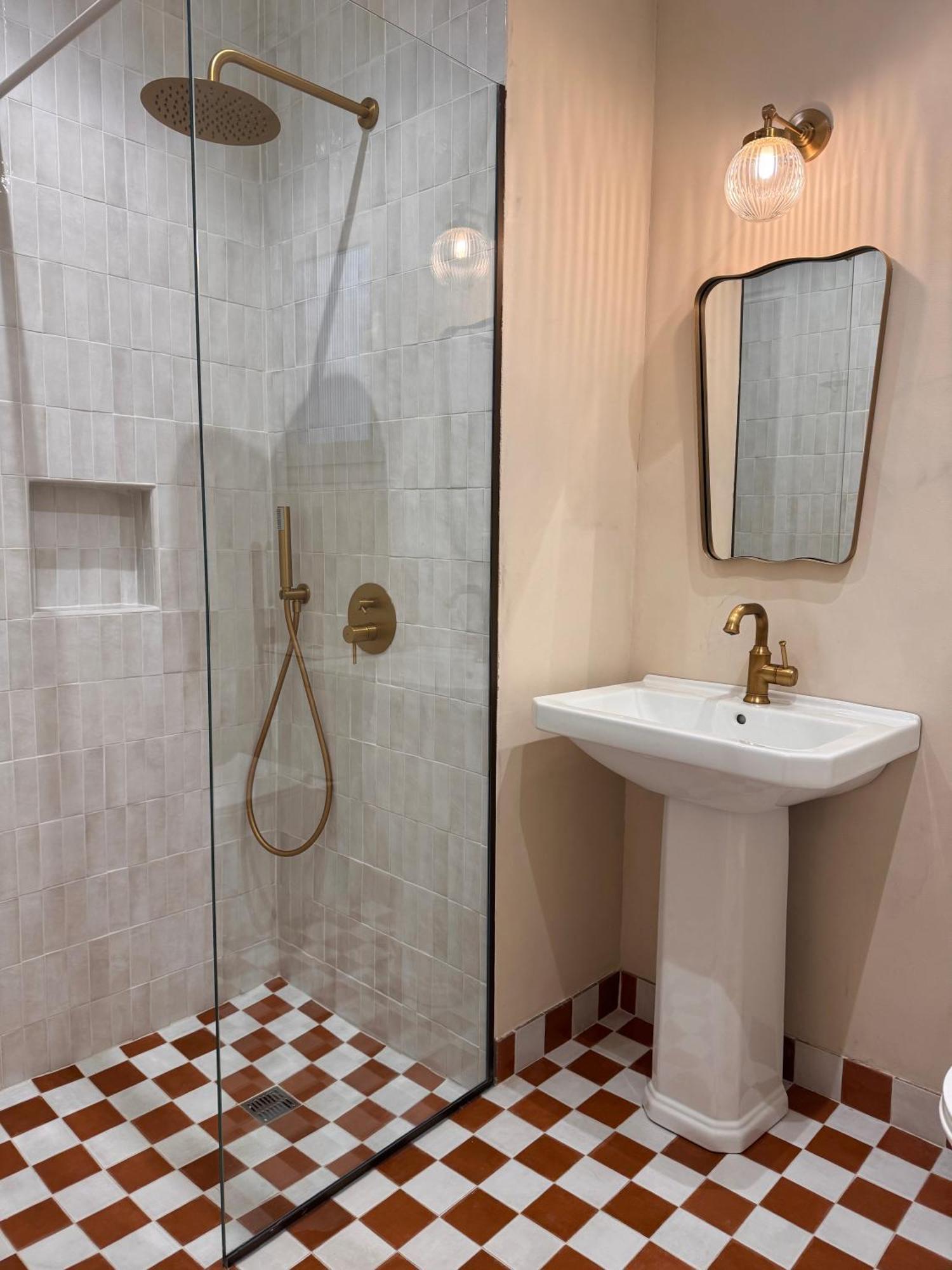 Liberty House - Central Two Bedroom Apartments Nikozja Zewnętrze zdjęcie